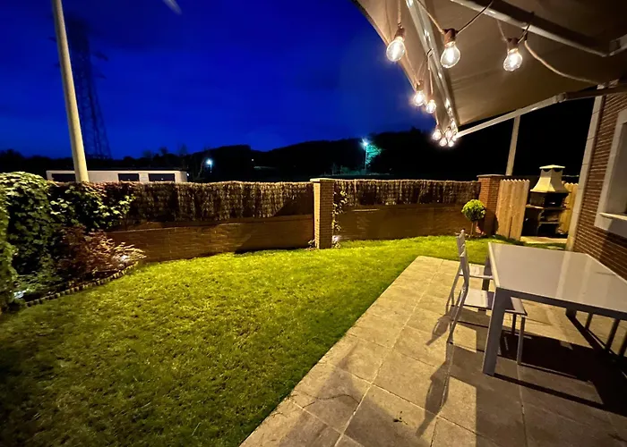 Apartamento Con Jardin En Badames